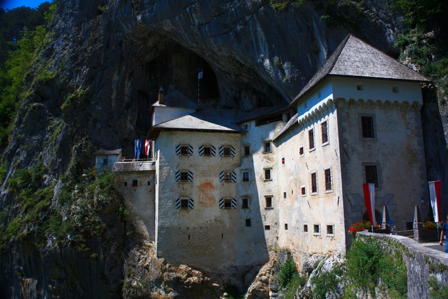 Predjama, un castillo dentro de una cueva